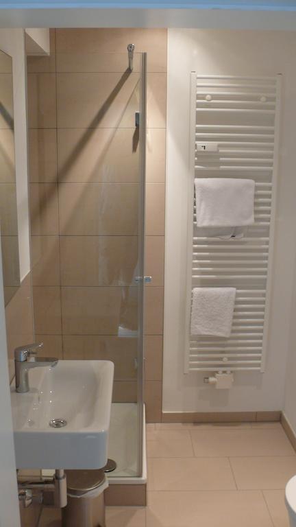 Appartement Moltke 120 à Düsseldorf Extérieur photo