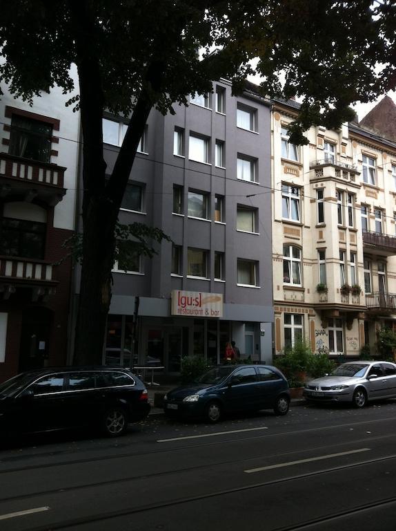 Appartement Moltke 120 à Düsseldorf Extérieur photo