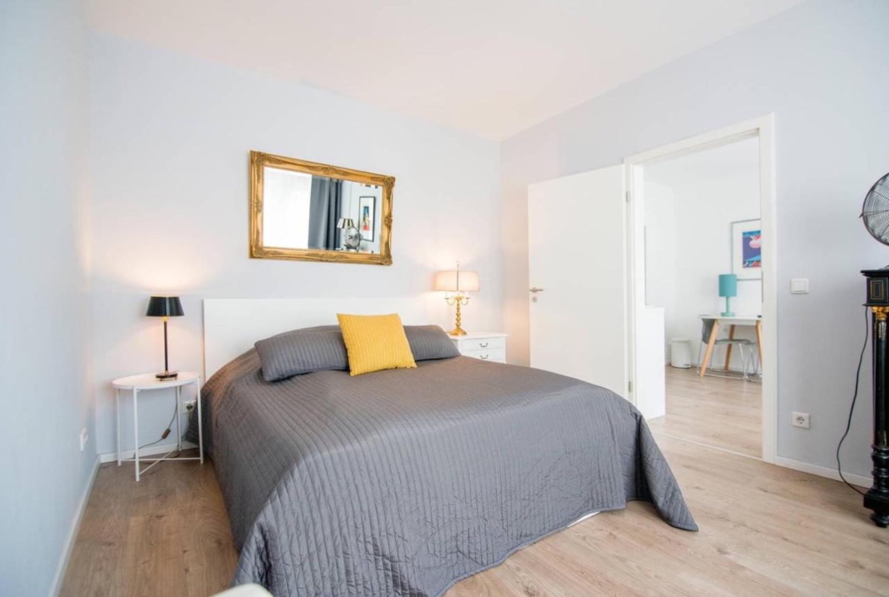 Appartement Moltke 120 à Düsseldorf Extérieur photo