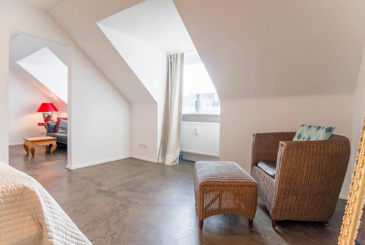 Appartement Moltke 120 à Düsseldorf Extérieur photo